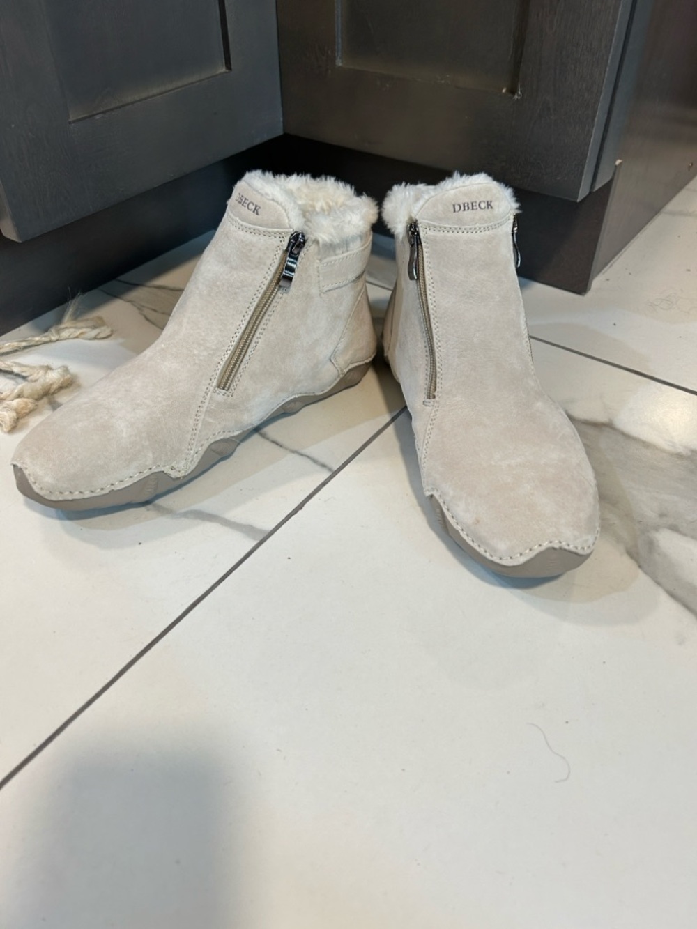 D Beck Women's Suede Faux-Fur Ankle Bootie - Light Beige